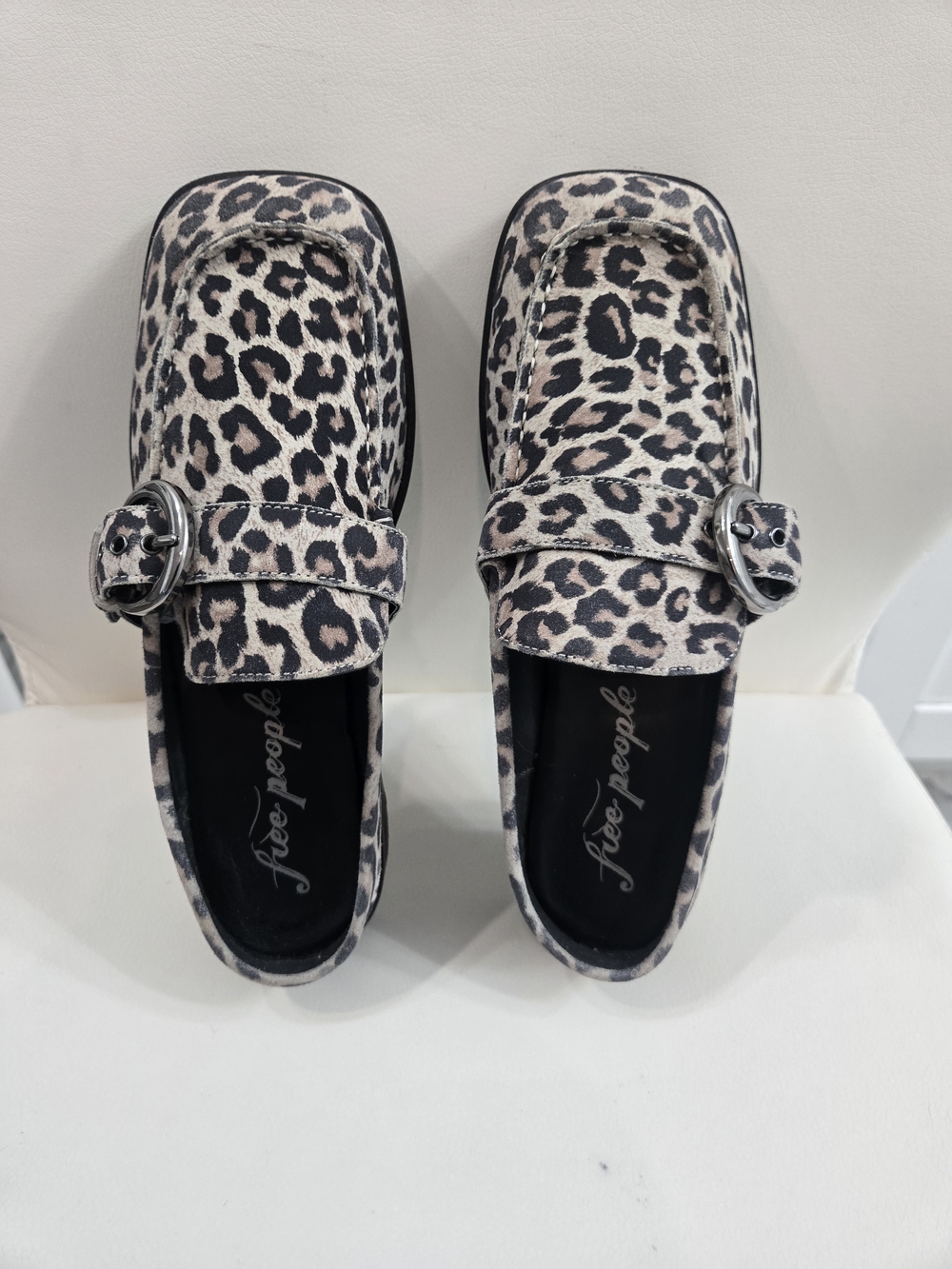 Free People Leopard Print Buckle Loafer Mules - Tan & Black Size 7 - Picture 5 of 13